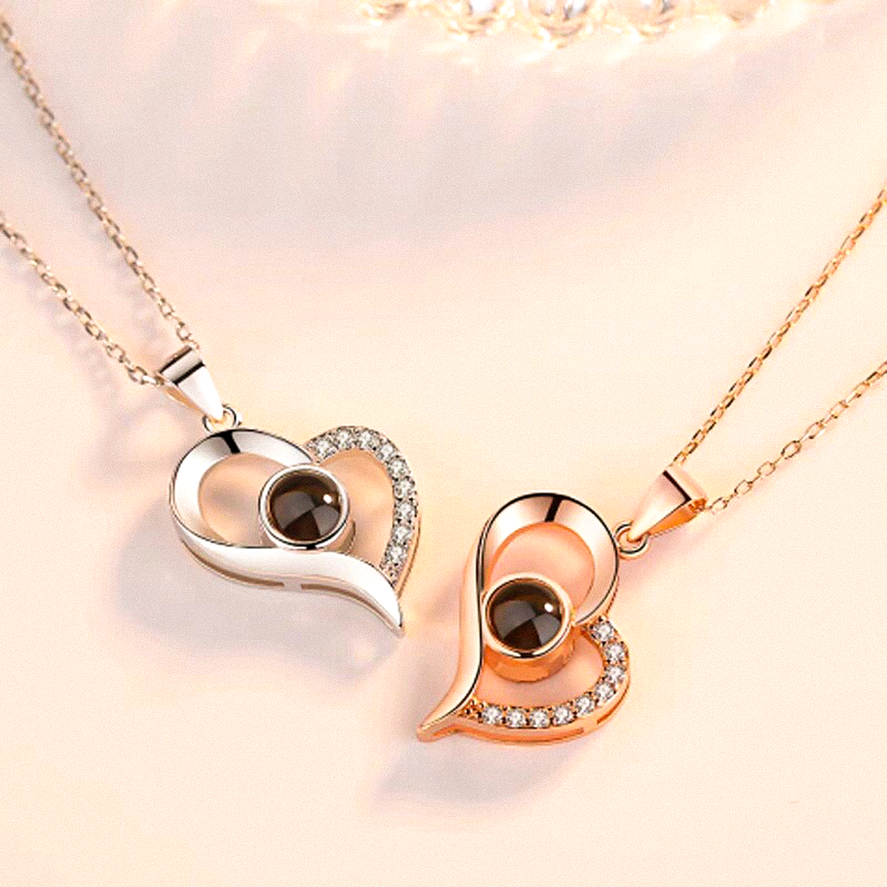 Hartvormige Ketting met Projectiebedel