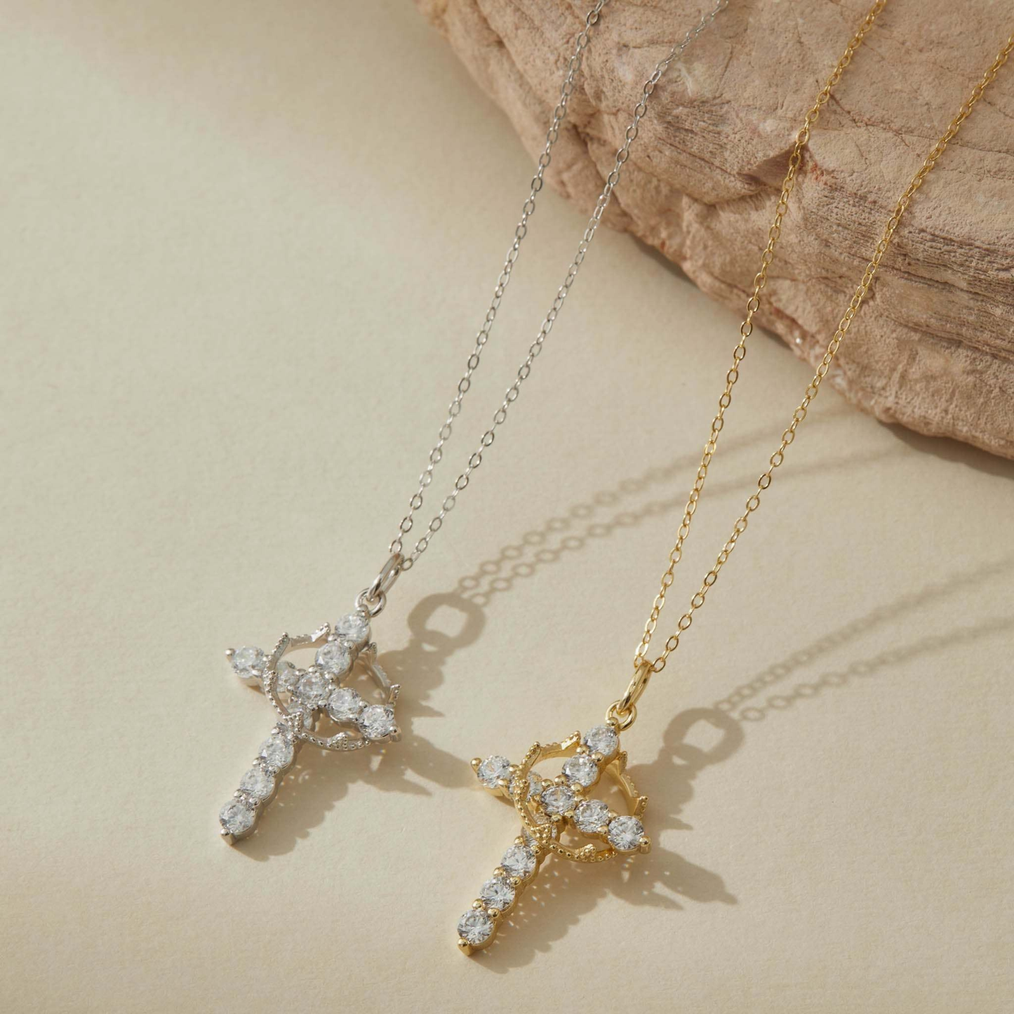 Koninklijke Kroon Kruis Ketting