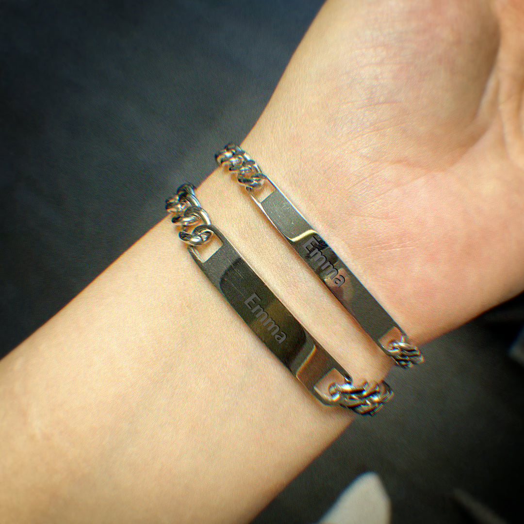 Koppel-Armbanden met Gravure