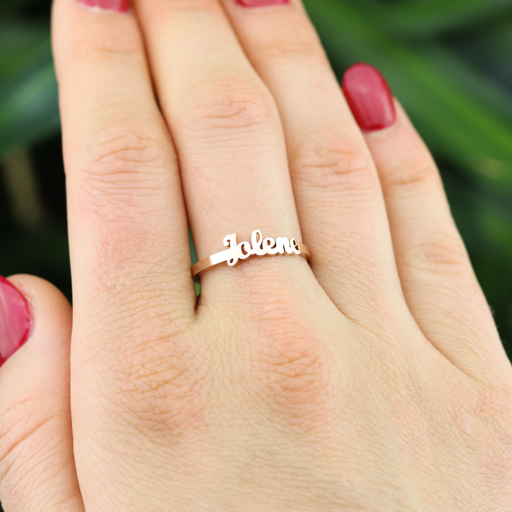 Luxe Custom Made Enkele Naam Ring