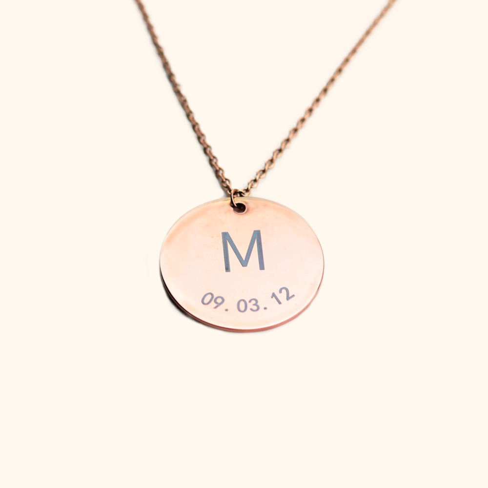 Custom Munt Ketting Met Initialen En Datum