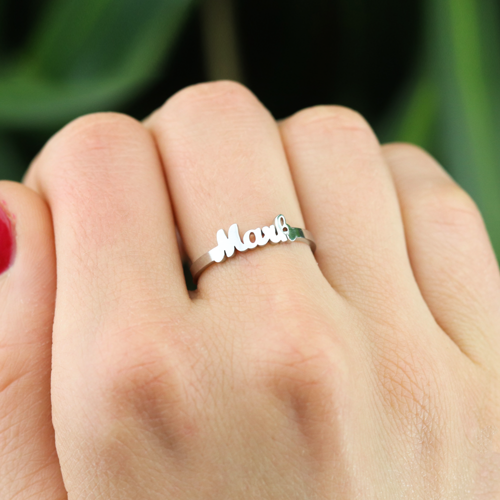 Luxe Custom Made Enkele Naam Ring