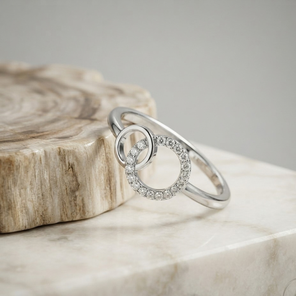 “Grote Zus & Kleine Zus” Verstrengelde Ring